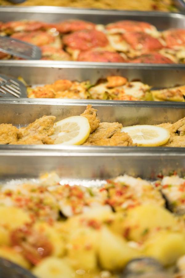 Hotel Piramide ポルトノボ エクステリア 写真
