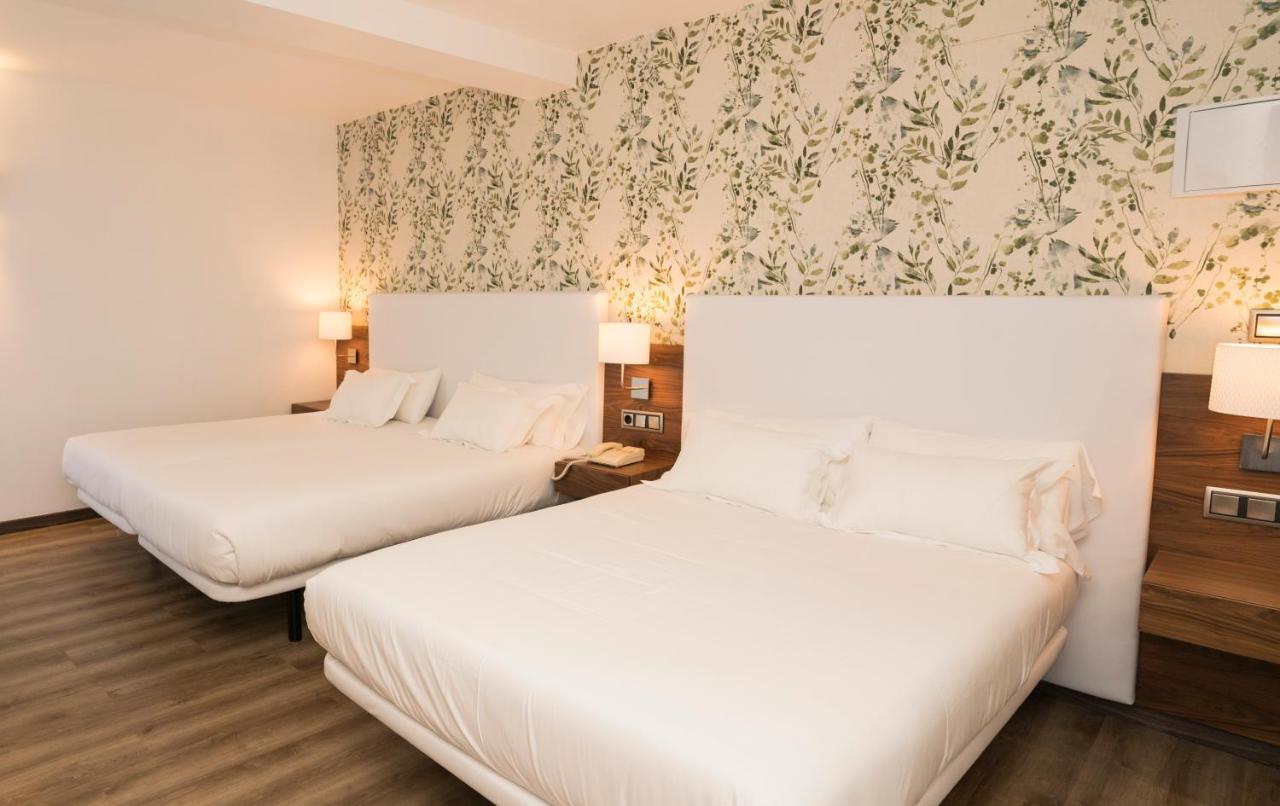 Hotel Piramide ポルトノボ 部屋 写真