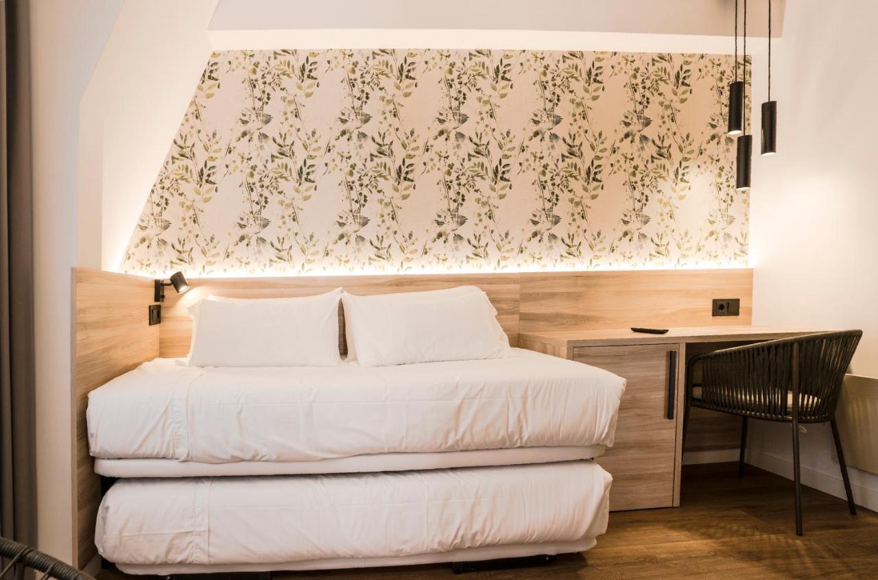Hotel Piramide ポルトノボ エクステリア 写真