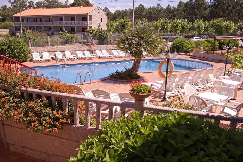 Hotel Piramide ポルトノボ エクステリア 写真